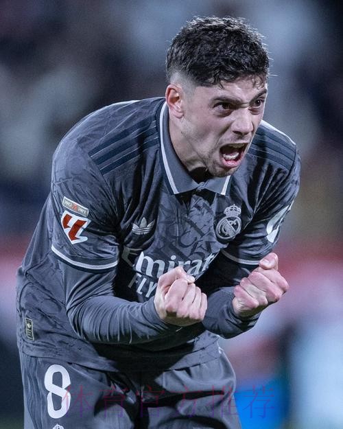 西媒:巴尔韦德伤病未完全恢复 但仍参加国王杯决赛 西媒:巴尔韦德伤病未完全恢复 但仍参加国王杯决赛